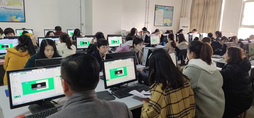绥德县举办中小学教师信息技术应用能力提升工程2.0培训会